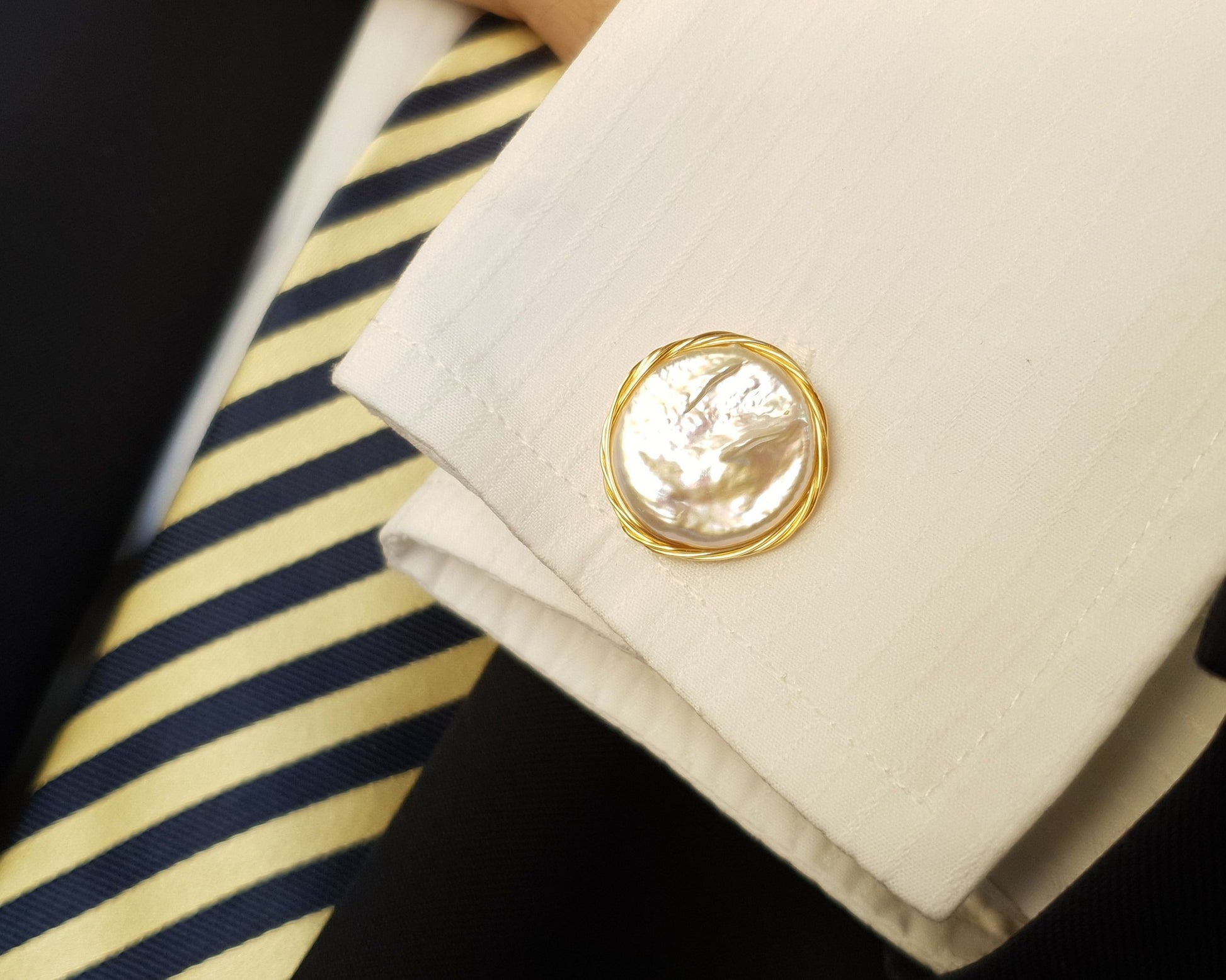 flat cufflinks